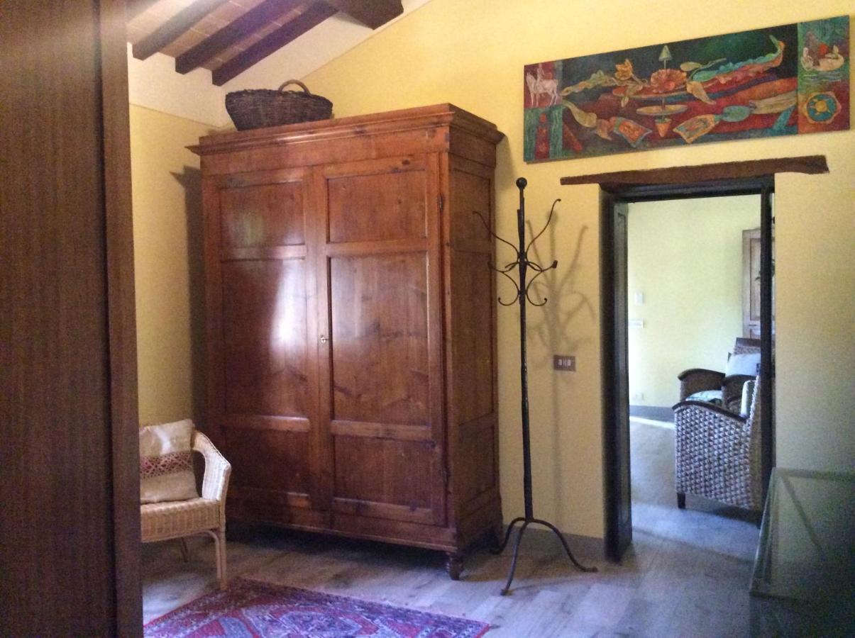 Villa Podere Il Giardino Castiglion Fiorentino Bagian luar foto